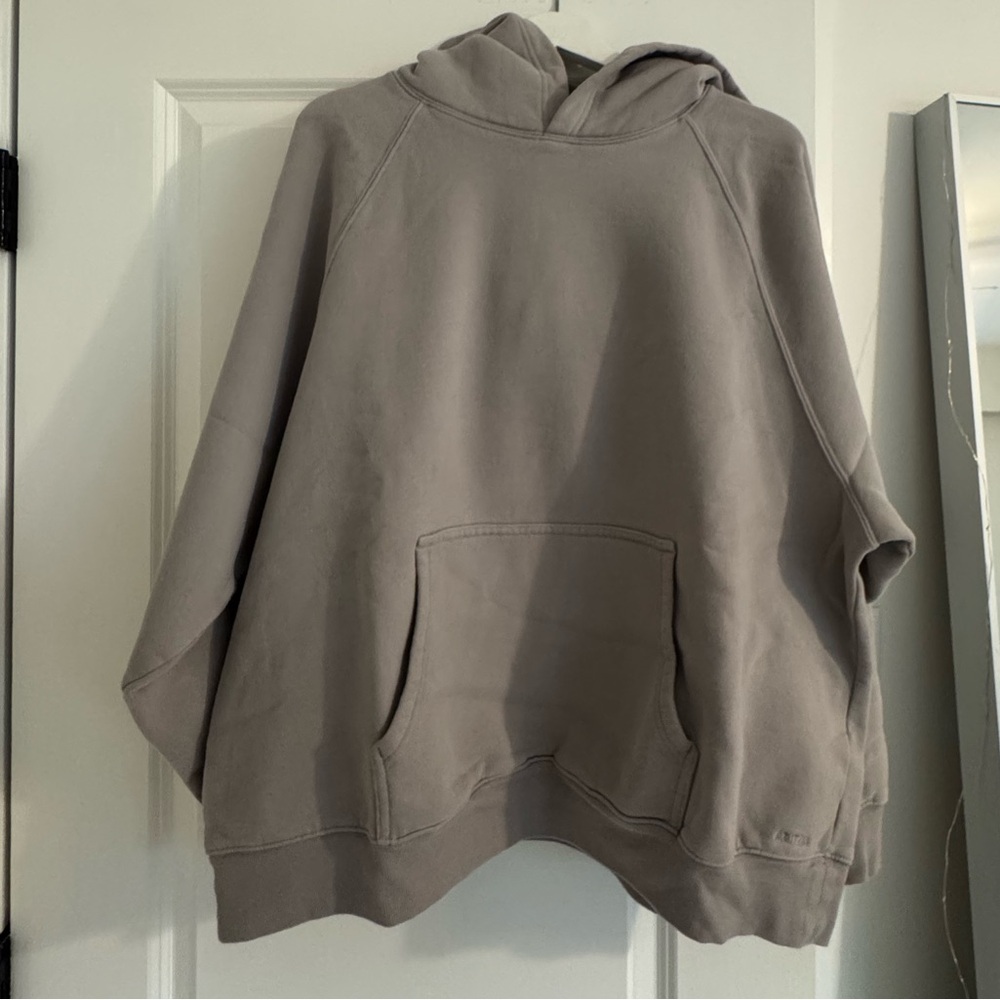 Aritzia Full Sweatsuit